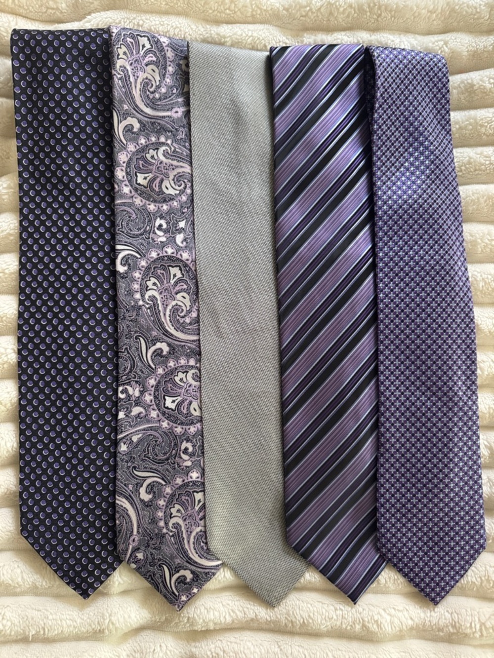 Gorgeous Purple Tie Set of 5